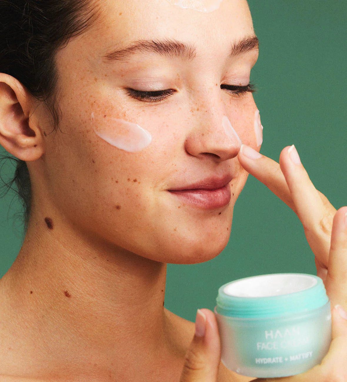 Crema viso alla NIACINAMIDE Haan